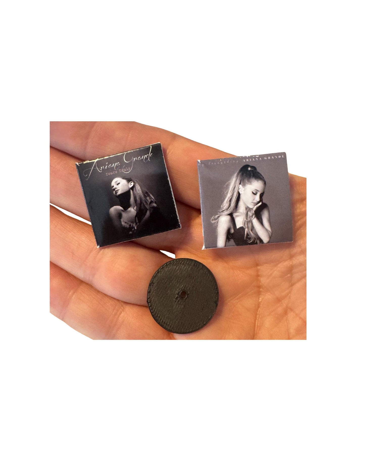 Miniature Ariana Grande Vinyl Records – 1:12 Dollhouse Music Collection