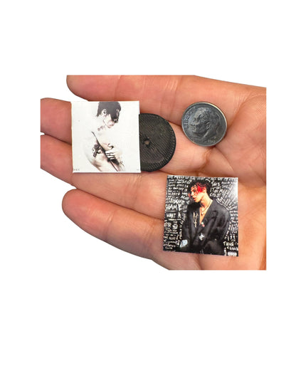 Miniature YUNGBLUD Vinyl Record – 1:12 Scale Dollhouse Decor Miniature