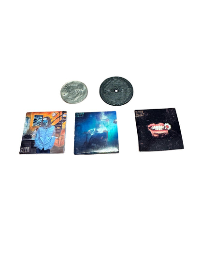 Miniature Scale Hozier Vinyl Records – Dollhouse Music Decor Mini Collectibles